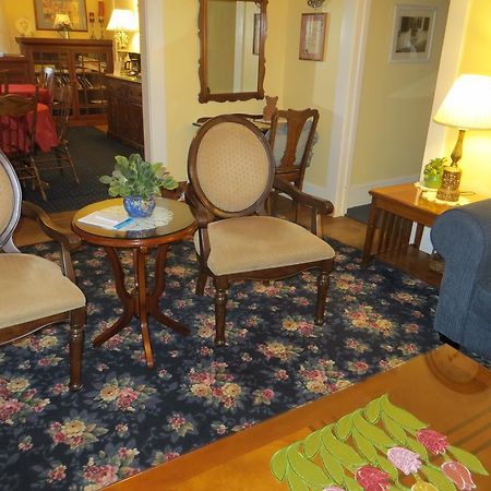 ست. هيلينا Shady Oaks Country Inn المظهر الخارجي الصورة